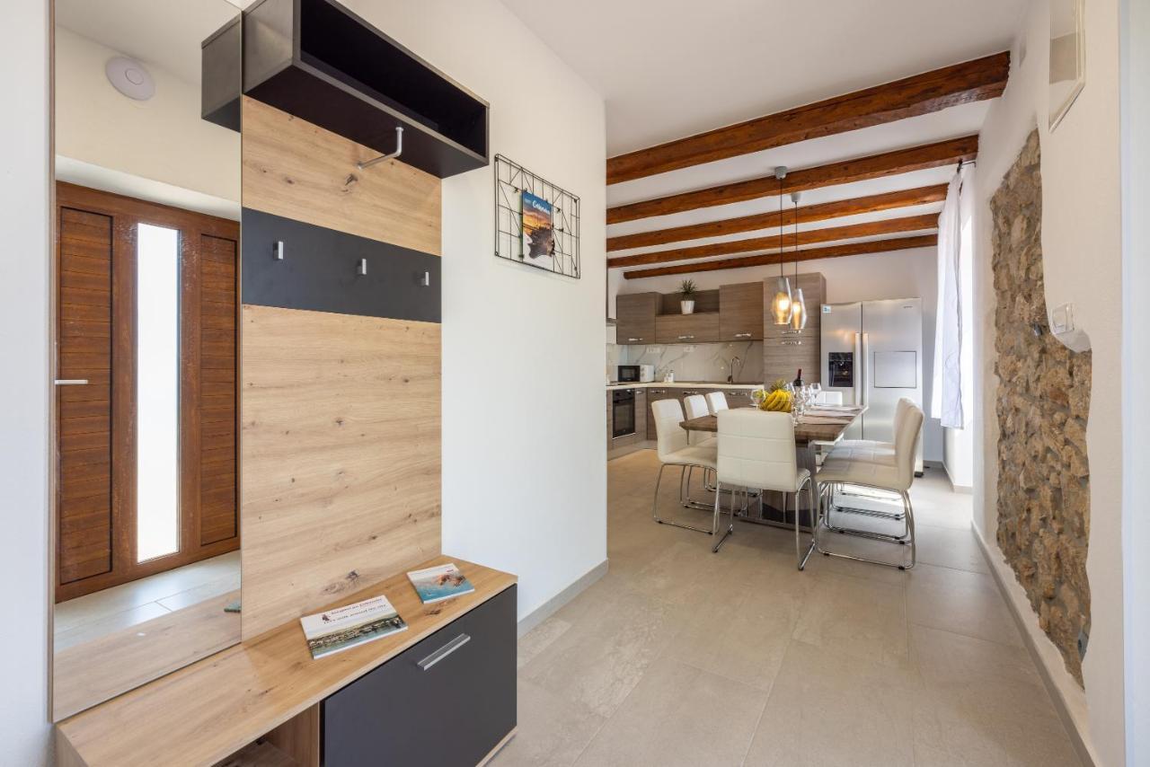 Villa Antani With Heated Pool, Sauna & Jacuzzi Криквеница Екстериор снимка